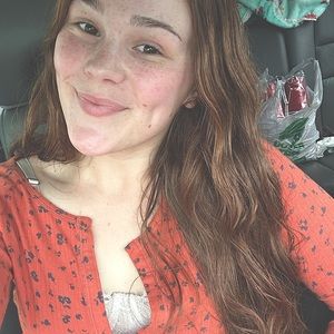 Meet your Posher, Katelynn